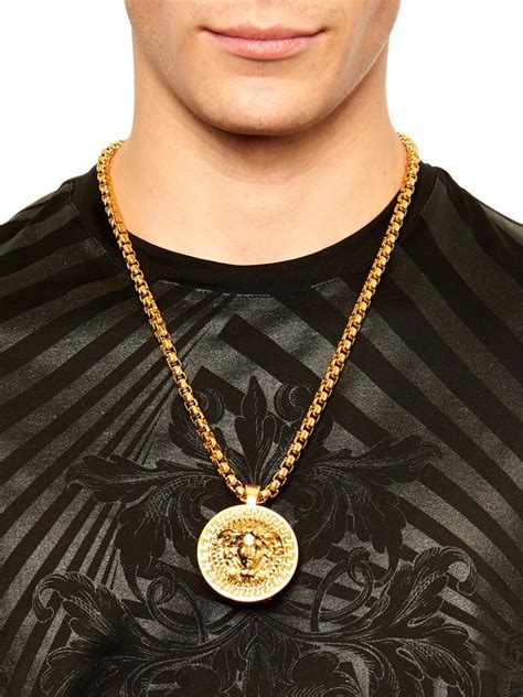 versace pendant men's